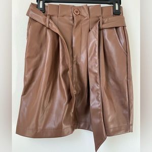 Kendall and Kylie faux leather skirt